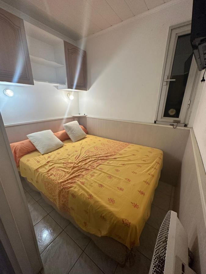 A La Semaine Ou Au Jour / Location Studio Meuble 30M² La Ciotat Buitenkant foto